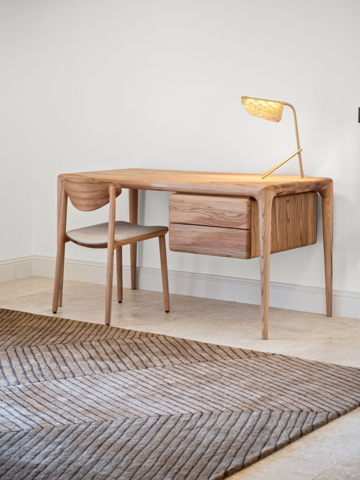 Détail bureau réalisé par un artisan – villa Villavista à Saint-Paul-de-Vence