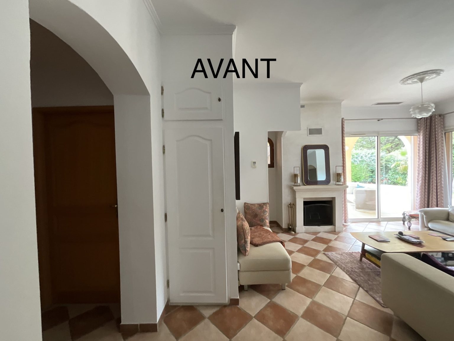 Salon avant travaux – villa Favorita