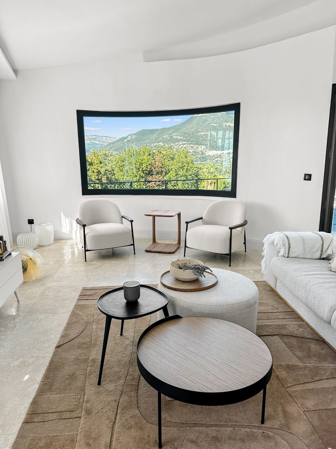 Salon rénové – villa Villavista à Saint-Paul-de-Vence