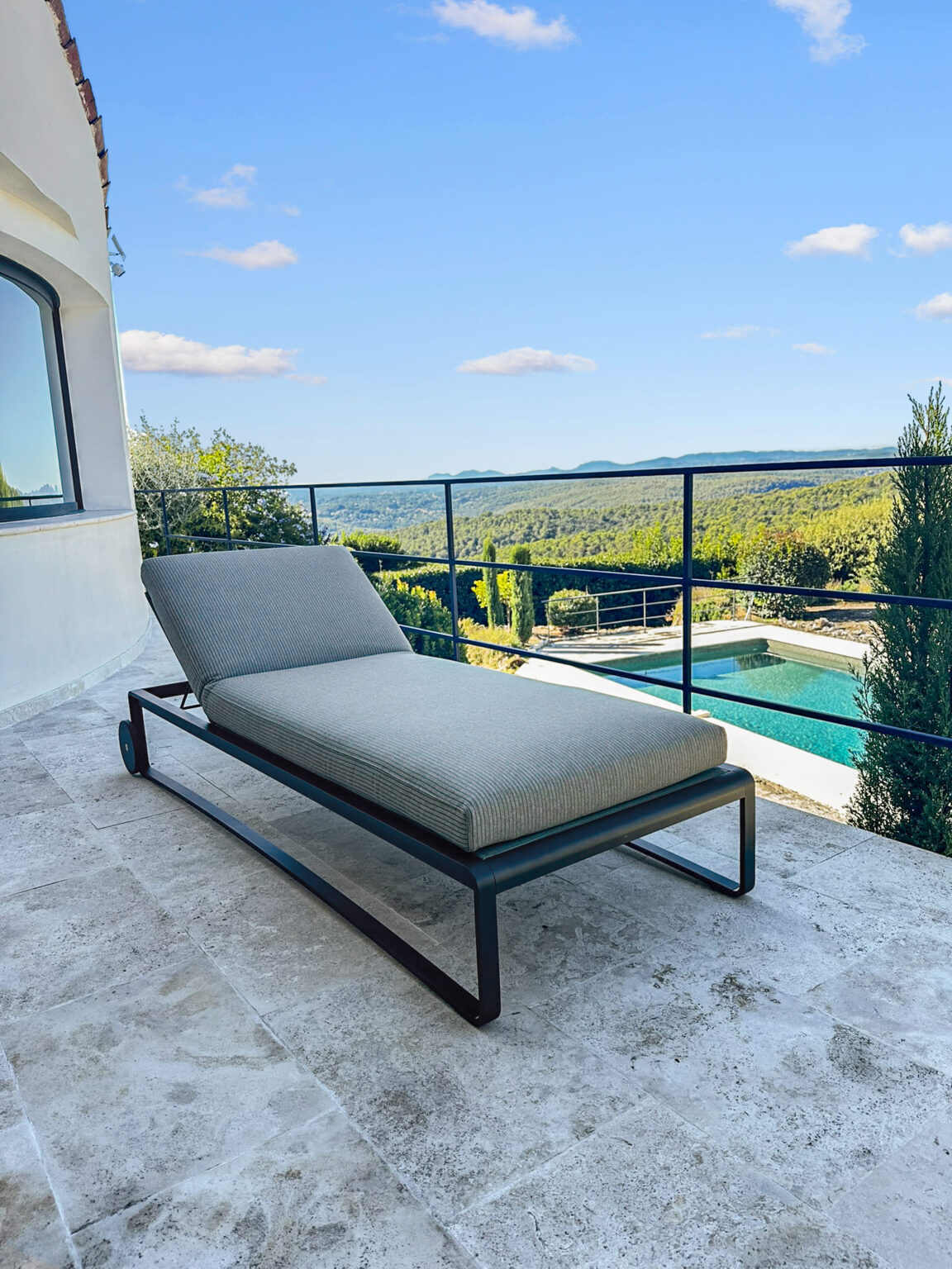 Bain de soleil – villa Villavista à Saint-Paul-de-Vence